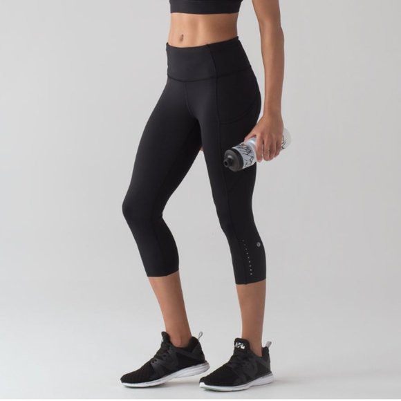 Lululemon Fast & Free Crop 19" - Size 4, Black - Picture 1 of 6